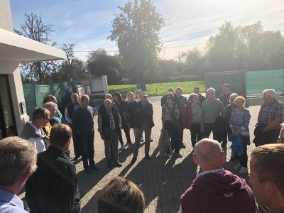 Begrung der Teilnehmer bei herrlichem Sonnenschein!